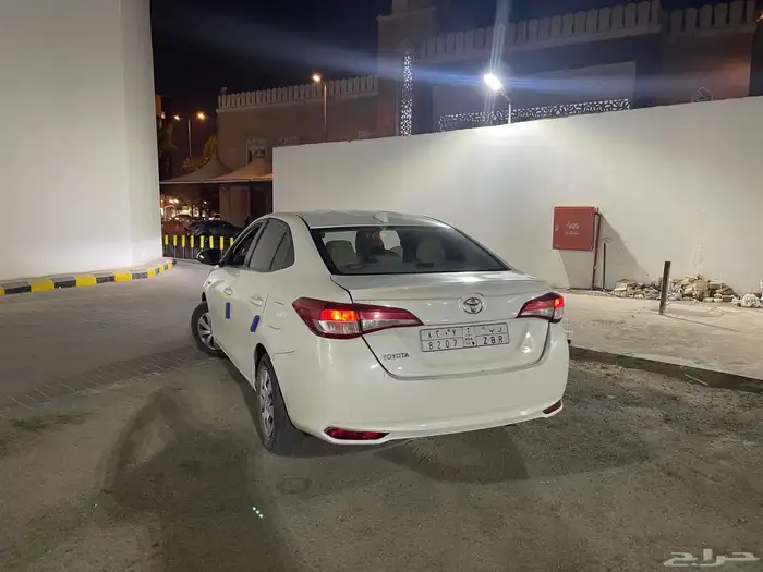 سيارة يارس 2022 2