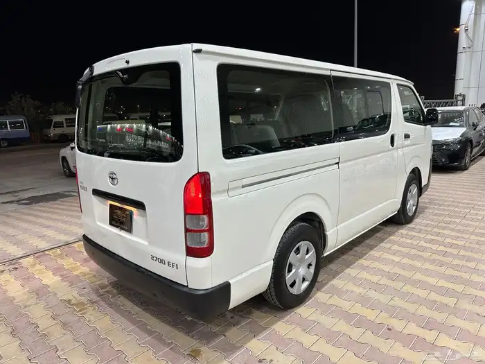 تويوتا باص هايس موديل 2016 ممشى قليل ركاب نظيف 17