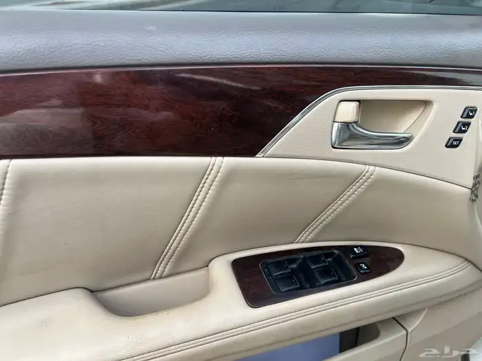 تويوتا افالون 2010 فل سعودي 14