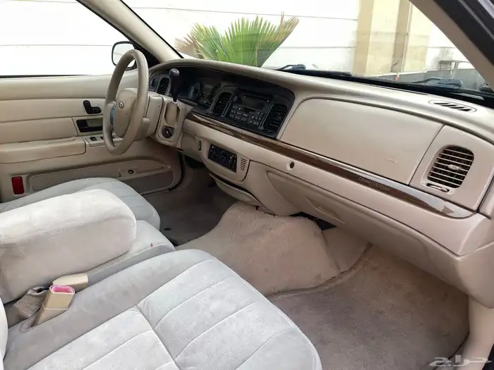 فورد فكتوريا سعودي للبيع 2010 5