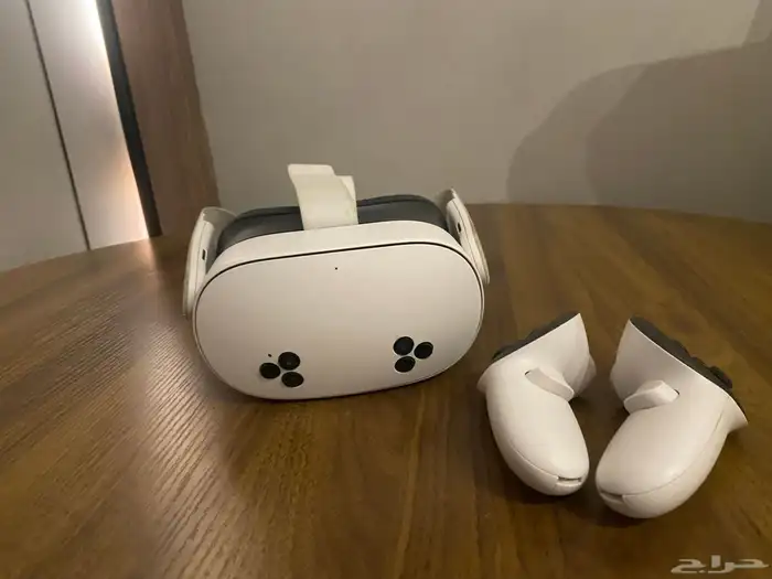 نظارة واقع افتراضي Meta Quest 3s 1