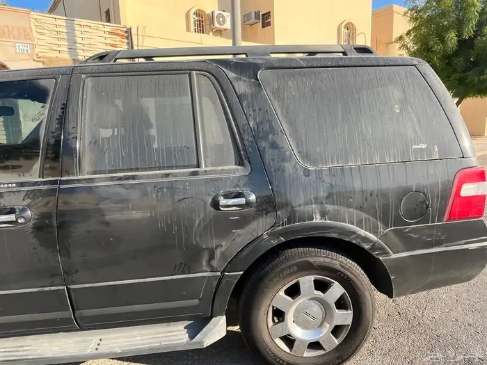 فورد اكسبديشن 2010 3