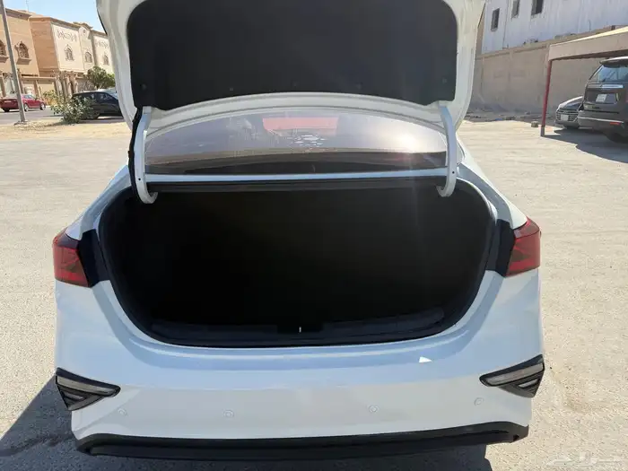 كيا سيراتو 2020 16