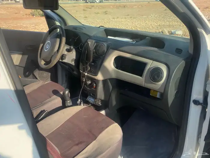 سياره رينو دوكو 2016 قير عادي ثلاجة فحص  جديد واستمارة جديده 11