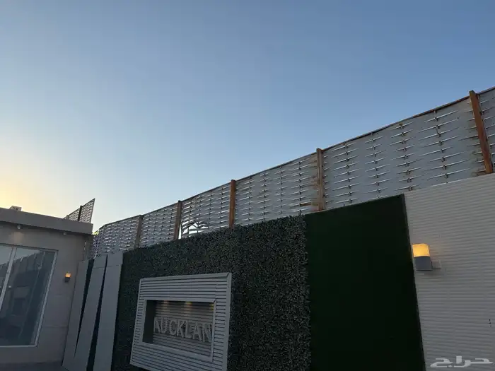 للبيع ساتر حديد 0