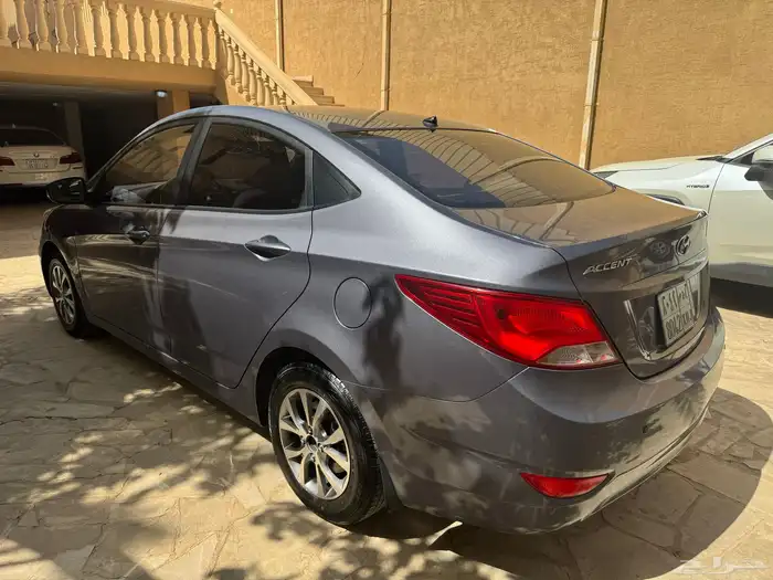 هونداي اكسنت 2016 نظيف 7