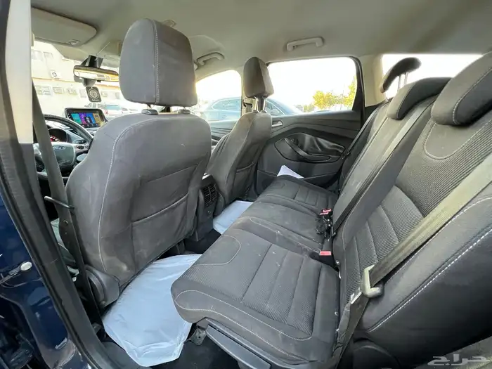 فورد اسكب 2015 (بحالة ممتازة) 12