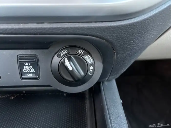 اكستيرا 2023 دبل SE ممشى 43.000 لدى قمة الاطلال 44