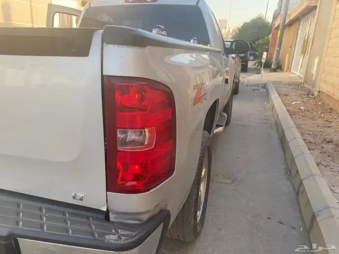 جمس سلفرادو 2011 6