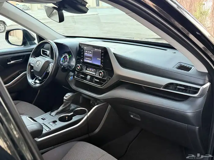 هايلاندر موديل 2021 نص فل شرط وارد سعودي 19