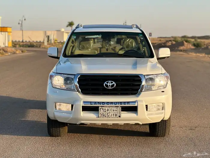 جيب لاندكروزر ستين عام قمه بالنظافه 0