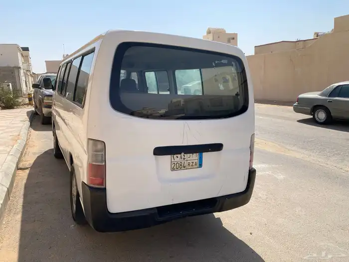 باص نيسان للايجار 1