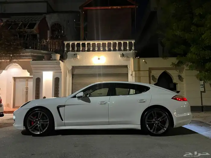 بورش باناميرا s 2010 9