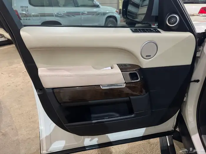 للبيع رنج روفر موديل 2017 9