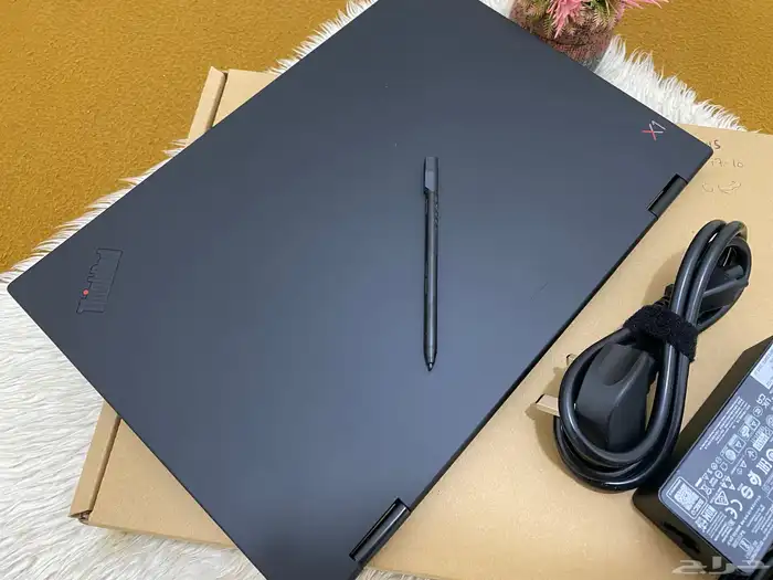 لابتوب لينوفو Thinkpad x1 Yoga شاشه لمس 360 كور i7 10