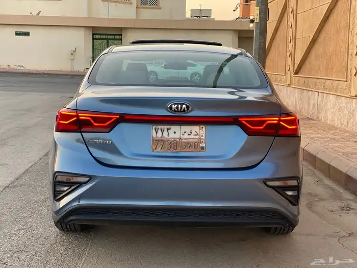 كيا سيراتو 2021 فل كامل نظيف للبيع 7