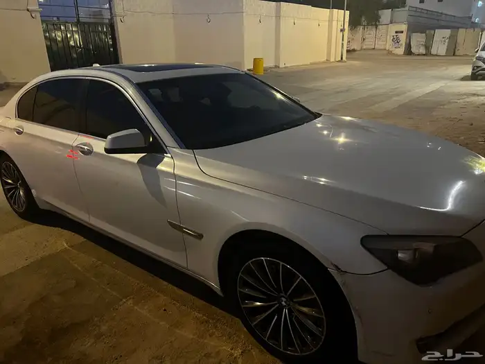 للبيع BMW 2012 730 li 5