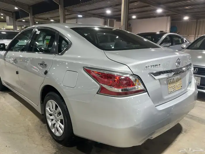 نيسان التيما 4