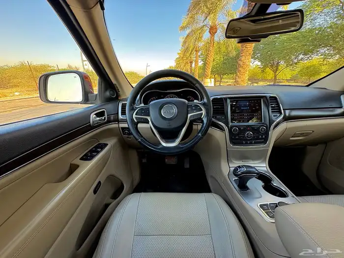 جيب جراند شيروكي فل كامل ليمتيد 31