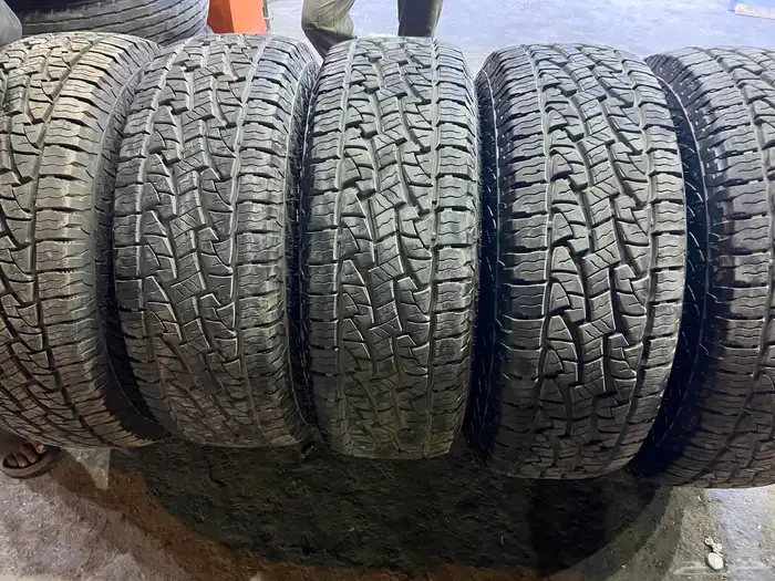 جنوط سوبر سفاري مع كفرات رودستن  مقاس 285.70.17 تاريخ 24 12