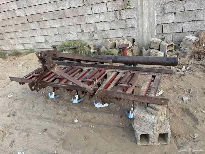 عدد 2 سكينة حراثة ومخرش وبكت حراثة وحراثة 365 5