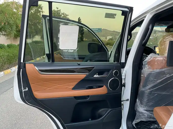 لكزس ( مخزن ) 66