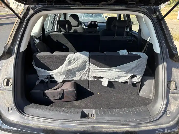 شفرولية كابتيفا LS 2023 مخزنه شبه جديده 12