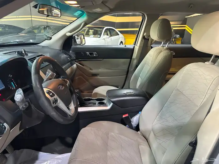 فورد اكسبلور 2015 دبل نضيف ممشى 200 6