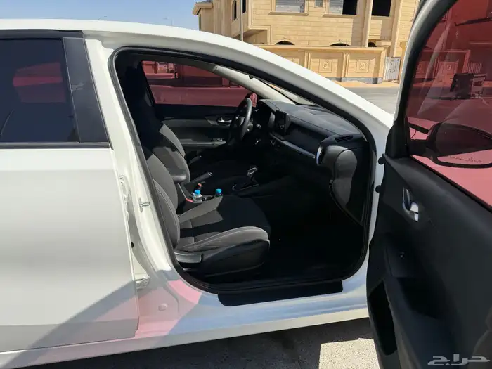 كيا سيراتو 2020 13