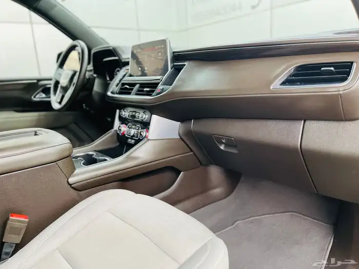 يوكن قصير SLE موديل 2023 11