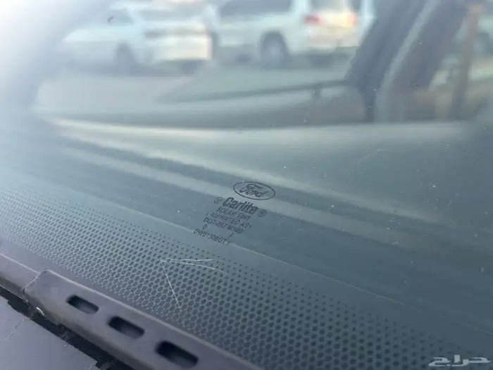 فورد ماركيز 2011 فل كامل نضيف 42