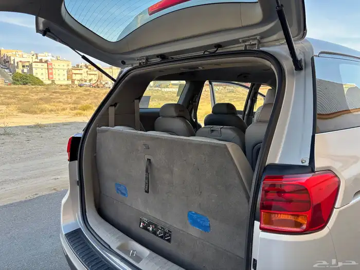 كيا كرنفال 11 راكب ديزل 14