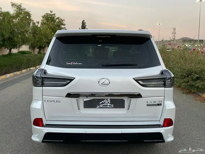 لكزس ( مخزن ) 23