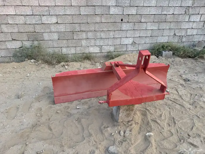 عدد 2 سكينة حراثة ومخرش وبكت حراثة وحراثة 365 0