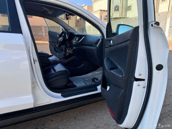 للبيع توسان 2016 ديزل 19