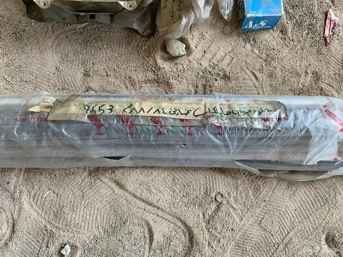 قطع غيار تايوتا هايلوكس 86-85-84 14