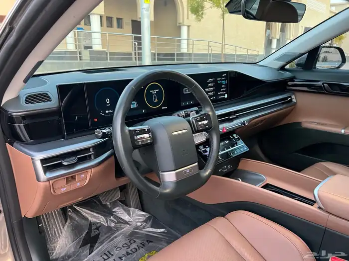 ازيرا بريميوم 2024 ( شبه جديد ) ممشى قليل 14