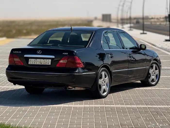 للبيع لكزس 430 موديل 2002 6