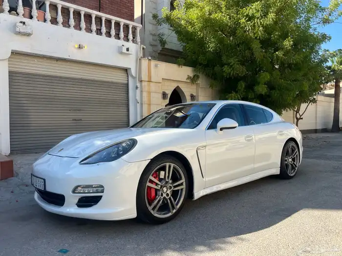 بورش باناميرا s 2010 0