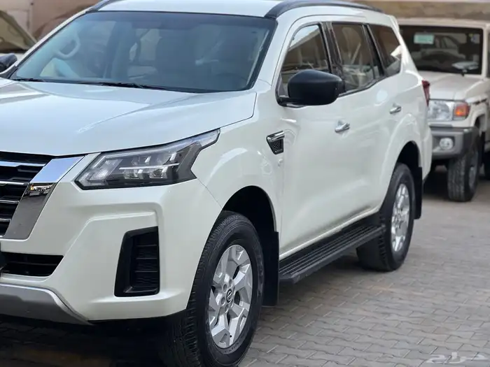 اكستيرا 2023 دبل SE ممشى 43.000 لدى قمة الاطلال 24