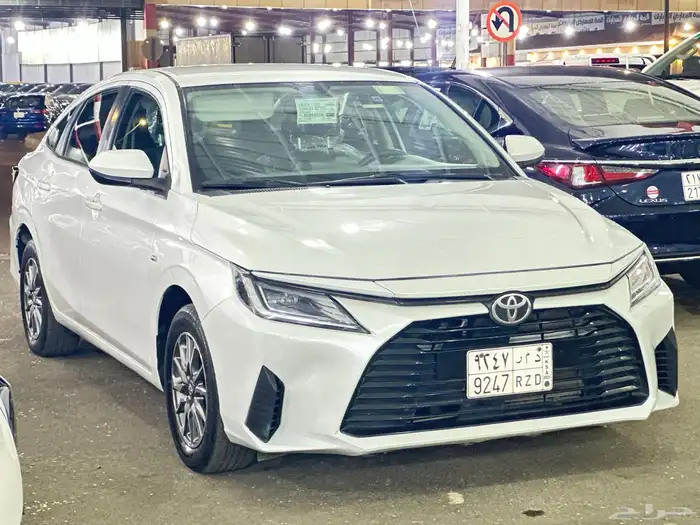 تويوتا يارس y 2023 3