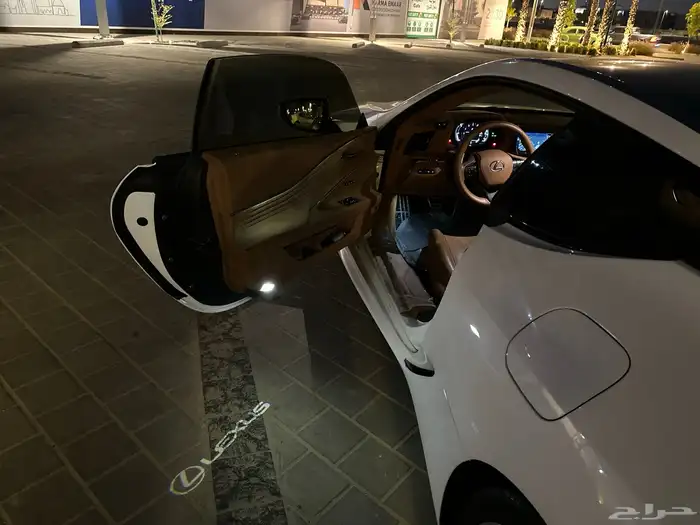 لكزس lc500 2021 11