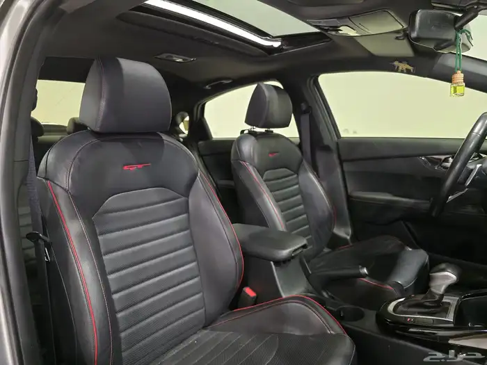 كيا سيراتو GT موديل 2022 بحاله ممتازه 12