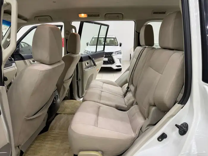 باجيرو 2017 مكينه 3500 21