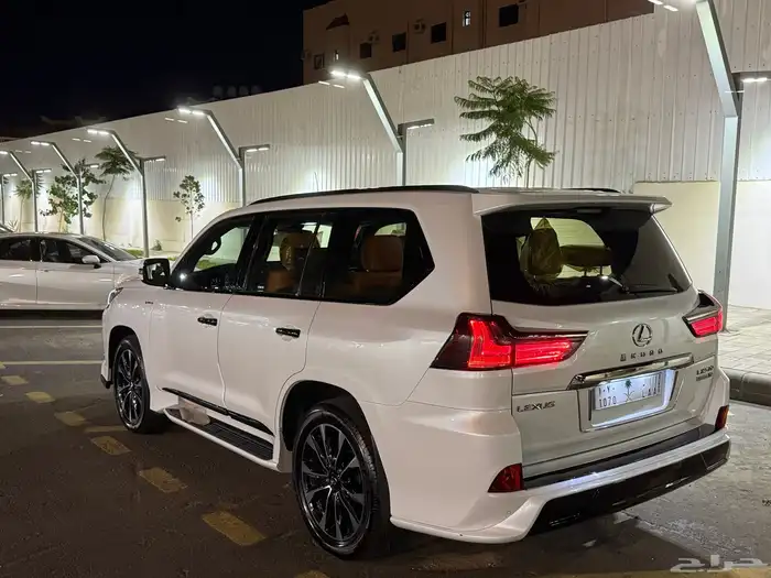 جيب لكزس 2018 7