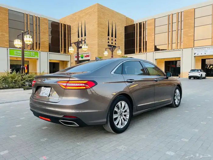 فورد تورس 2022 ترند 10