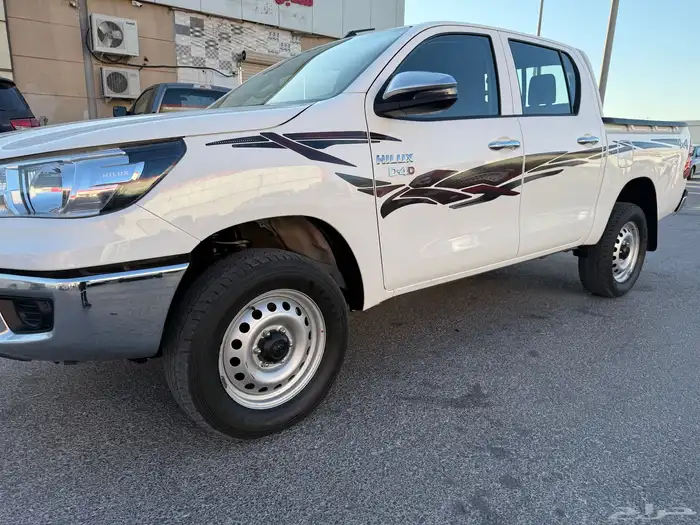 هايلكس 2022 ديزل دبل - نظيفه جدا 3