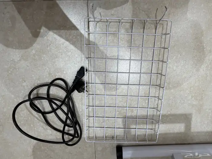 مكواة بخار ضغط Newal IRN-768 شبه جديدة   استخدام خفيف جد ا 0