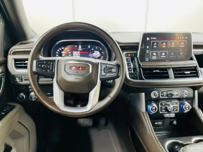 يوكن قصير SLE موديل 2023 24