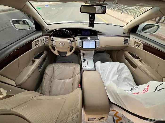 تويوتا افالون 2010 فل سعودي 13